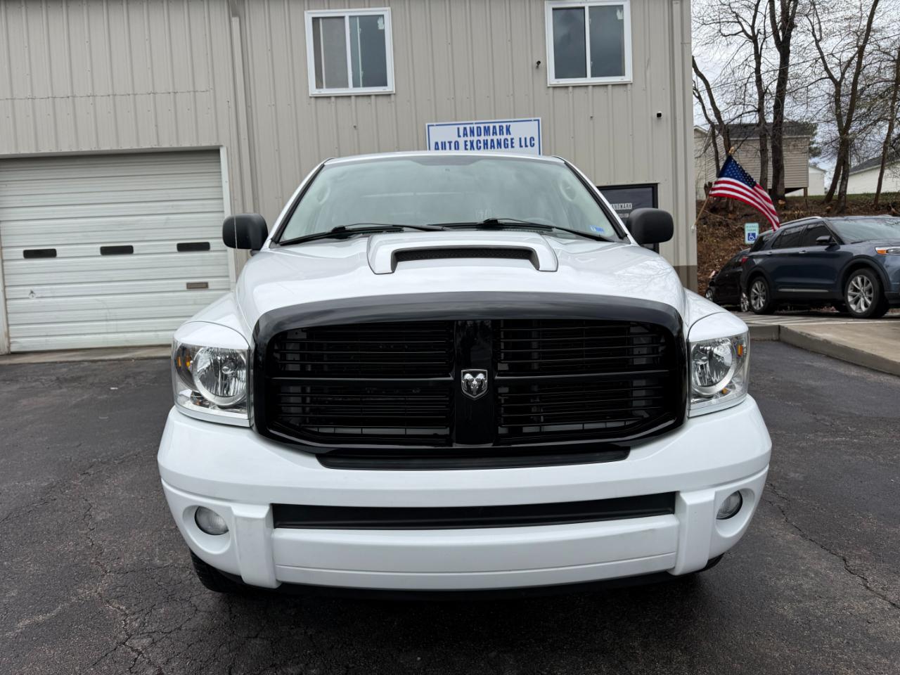 Dodge Ram 1500 SXT Quad Cab Long Bed 4WD 2008