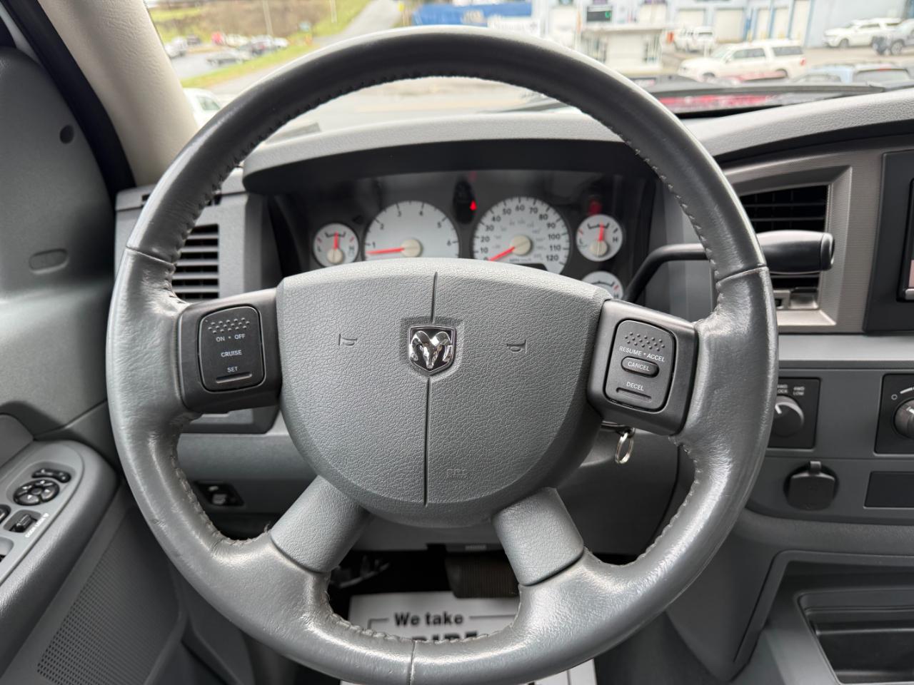 Dodge Ram 1500 SXT Quad Cab Long Bed 4WD 2008