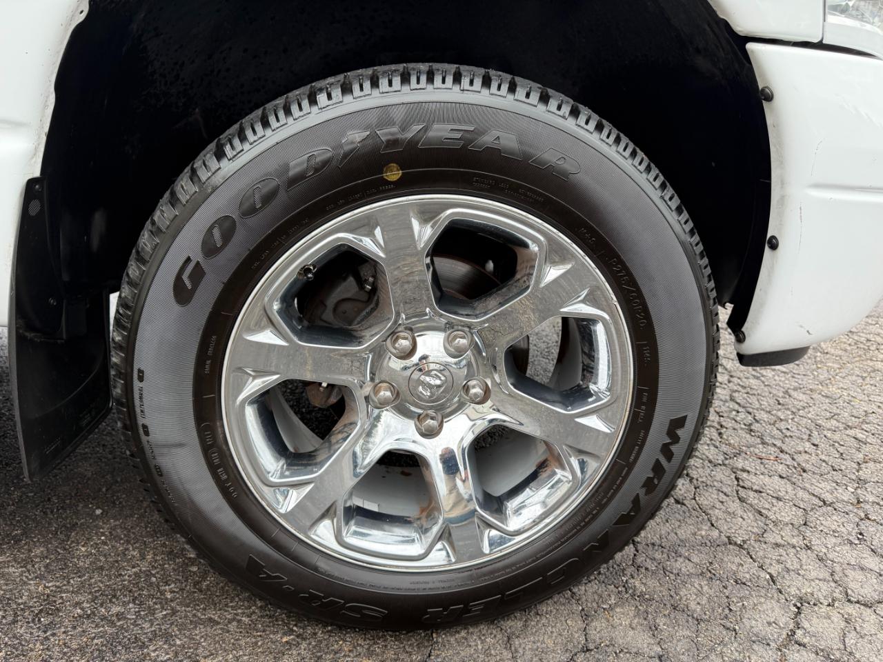 Dodge Ram 1500 SXT Quad Cab Long Bed 4WD 2008