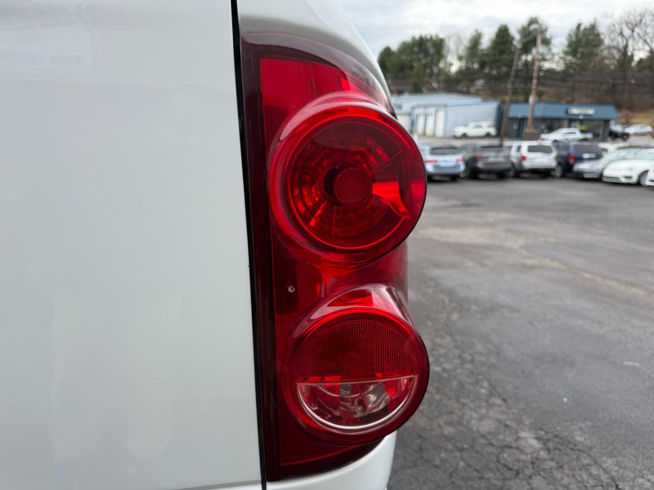 Dodge Ram 1500 SXT Quad Cab Long Bed 4WD 2008