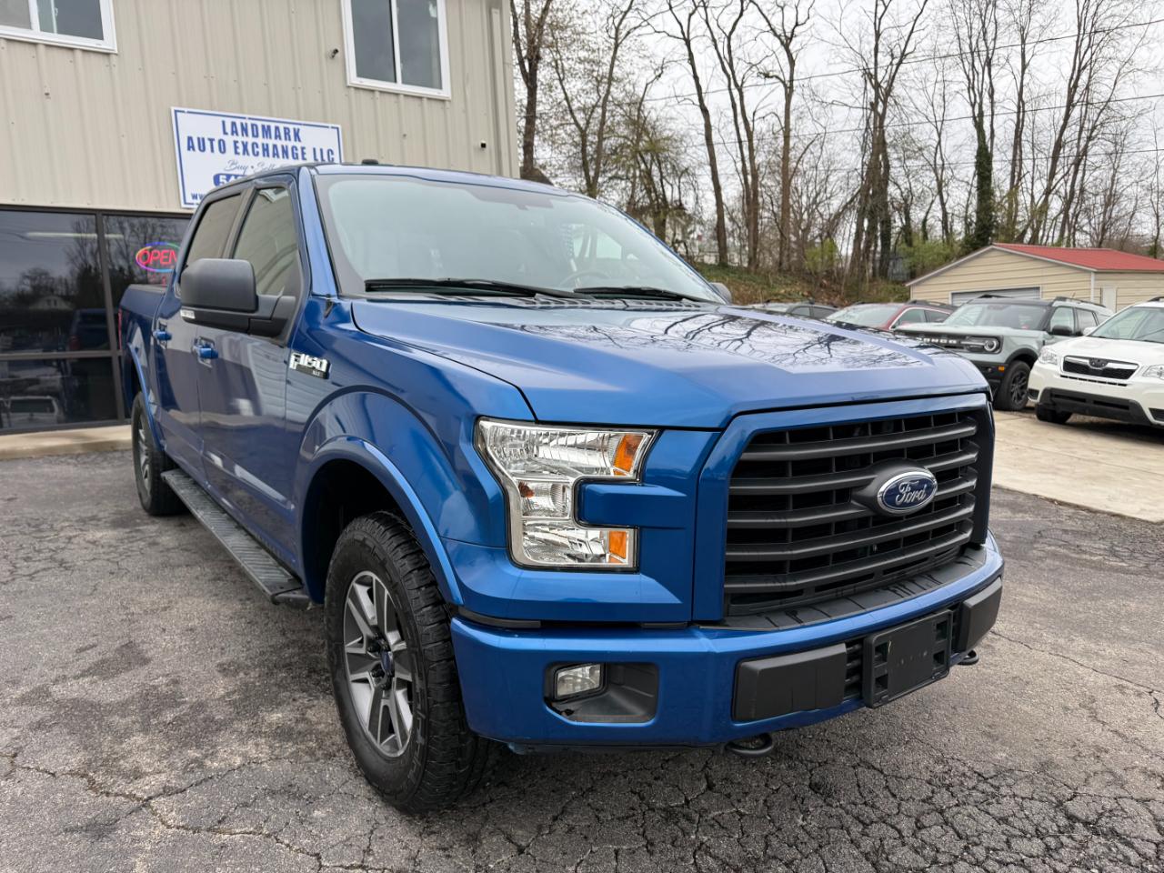 Ford F-150 XLT SuperCrew 5.5-ft. Bed 4WD 2017