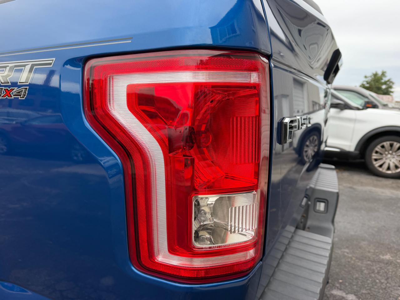 Ford F-150 XLT SuperCrew 5.5-ft. Bed 4WD 2017