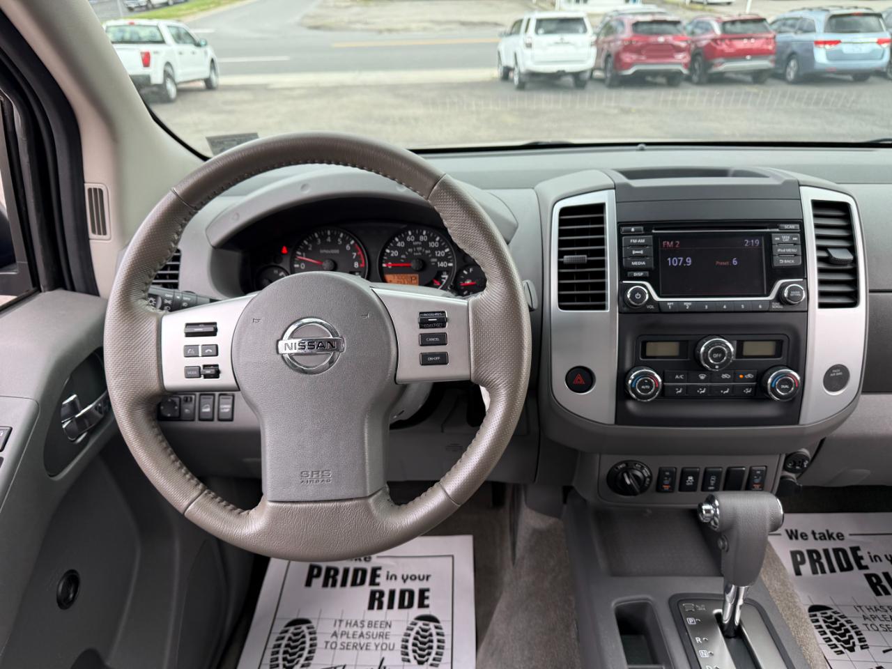Nissan Frontier SV Crew Cab LWB 5AT 4WD 2017