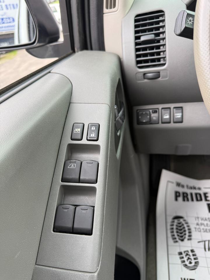 Nissan Frontier SV Crew Cab LWB 5AT 4WD 2017