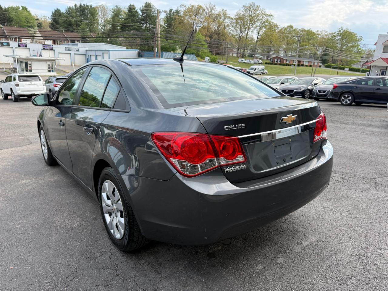 Chevrolet Cruze LS Auto 2013