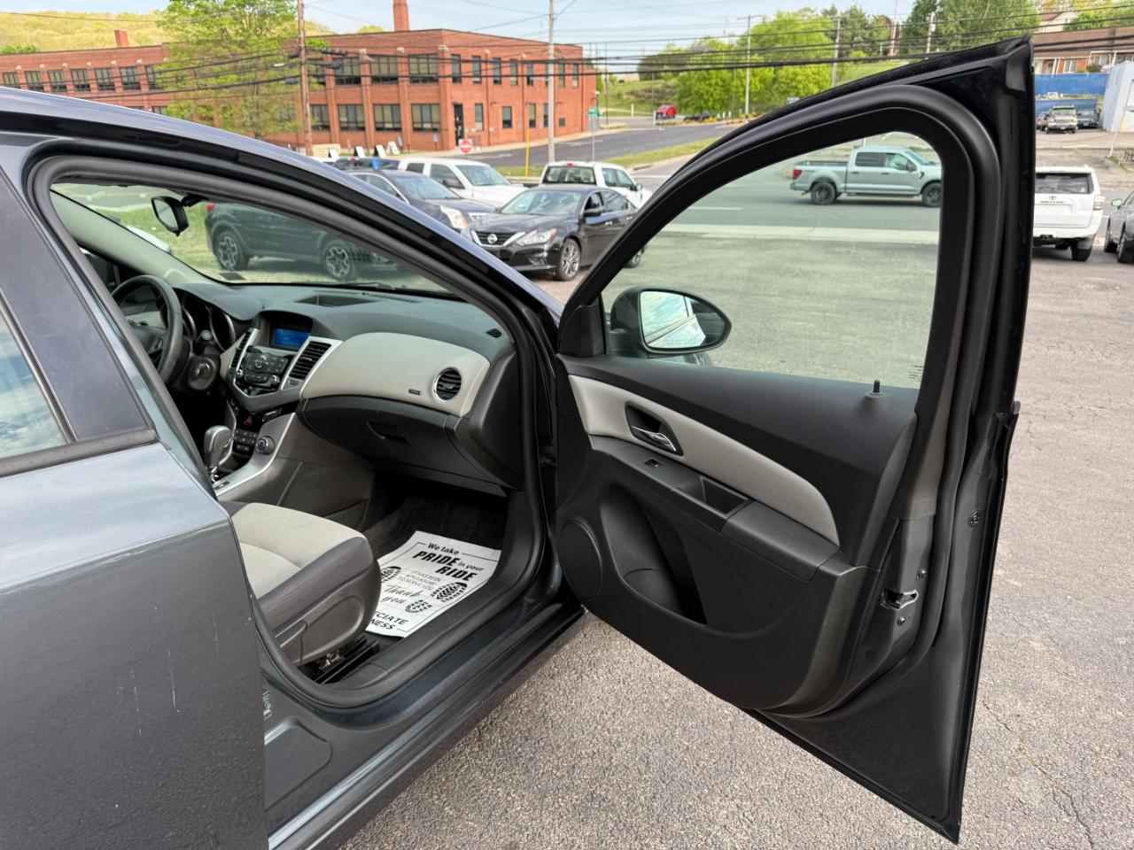 Chevrolet Cruze LS Auto 2013