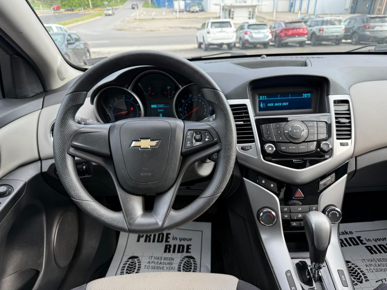 Chevrolet Cruze LS Auto 2013