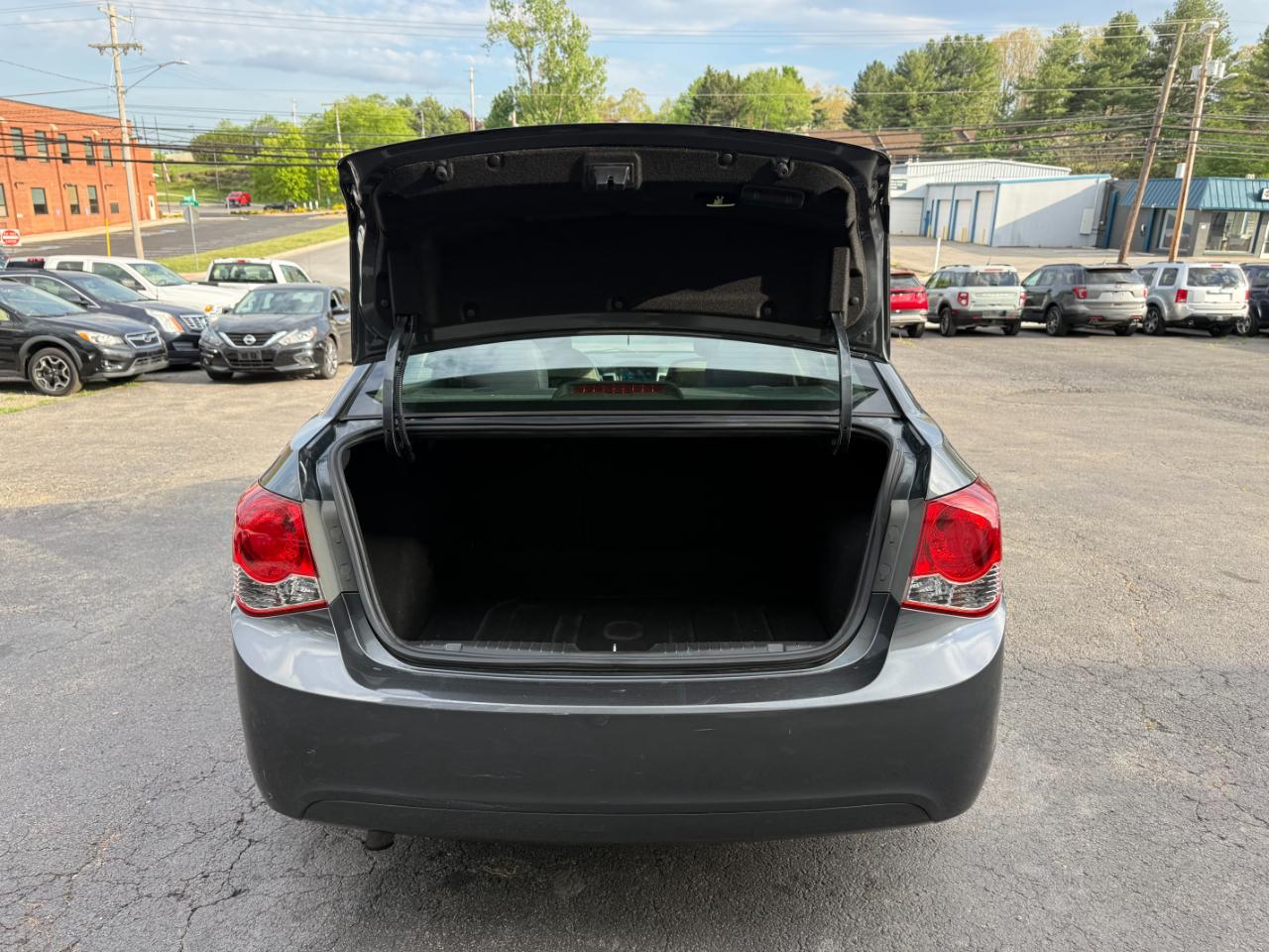 Chevrolet Cruze LS Auto 2013