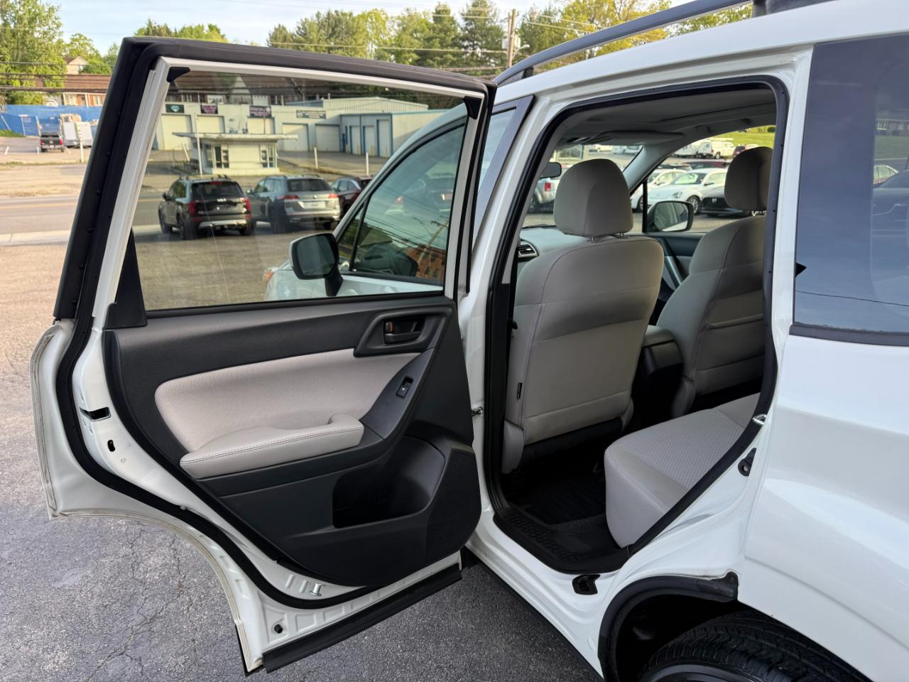 Subaru Forester 2.5i Premium 2016