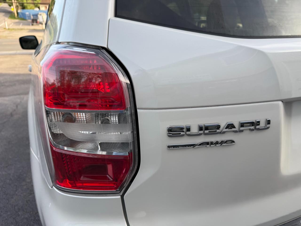 Subaru Forester 2.5i Premium 2016