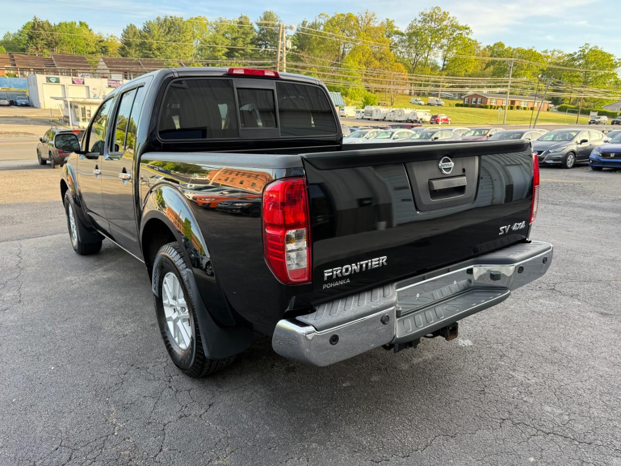 Nissan Frontier SV Crew Cab 5AT 4WD 2016