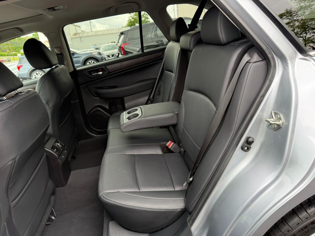 Subaru Outback 2.5i Limited 2017