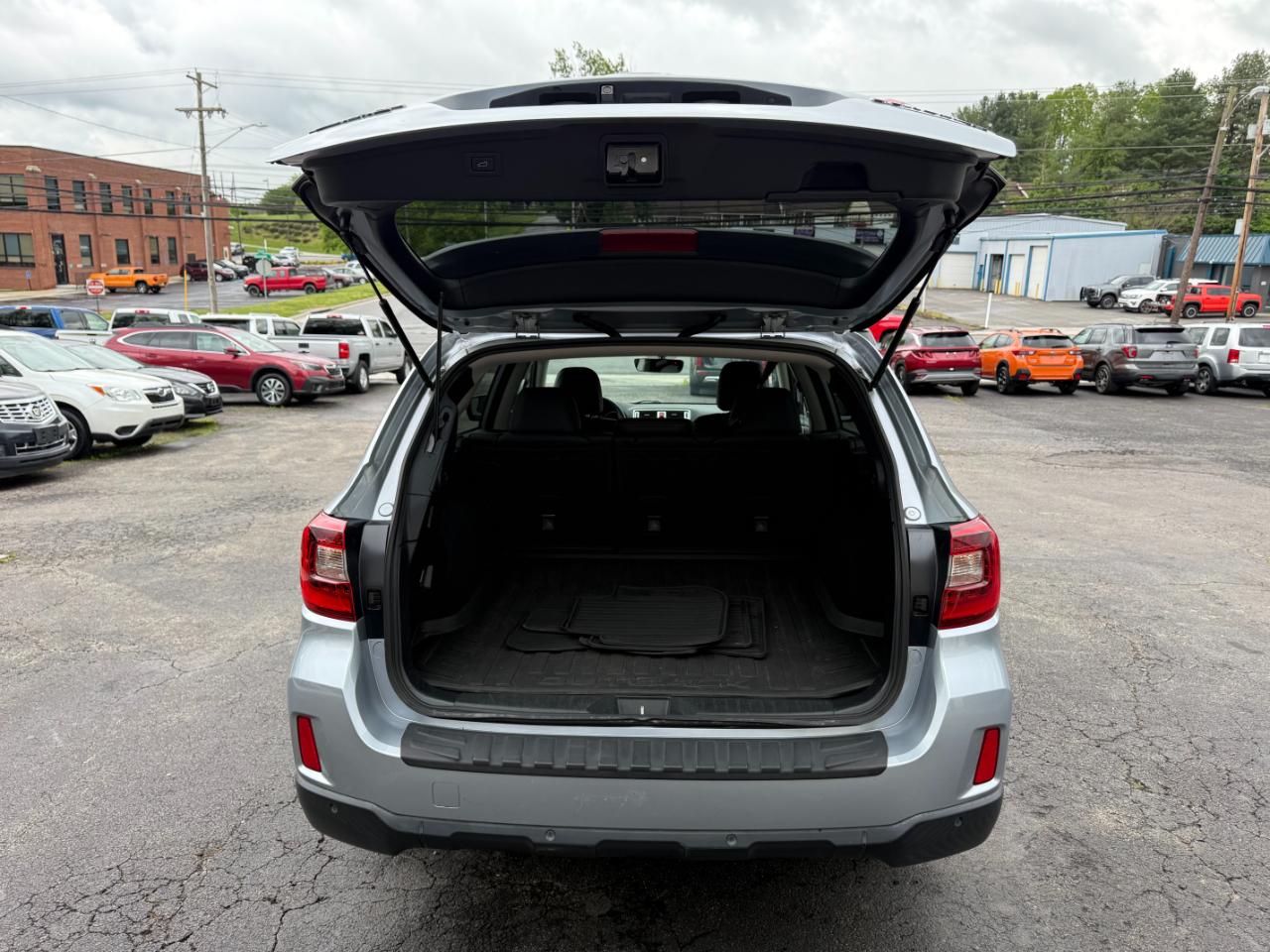 Subaru Outback 2.5i Limited 2017