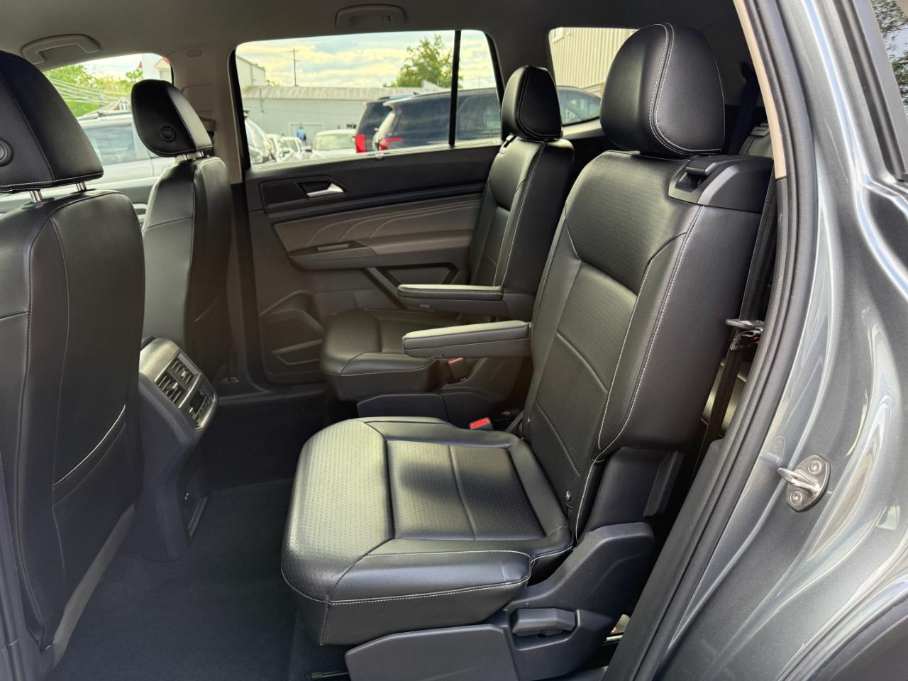 Volkswagen Atlas V6 SE w/Technology 4MOTION 2022