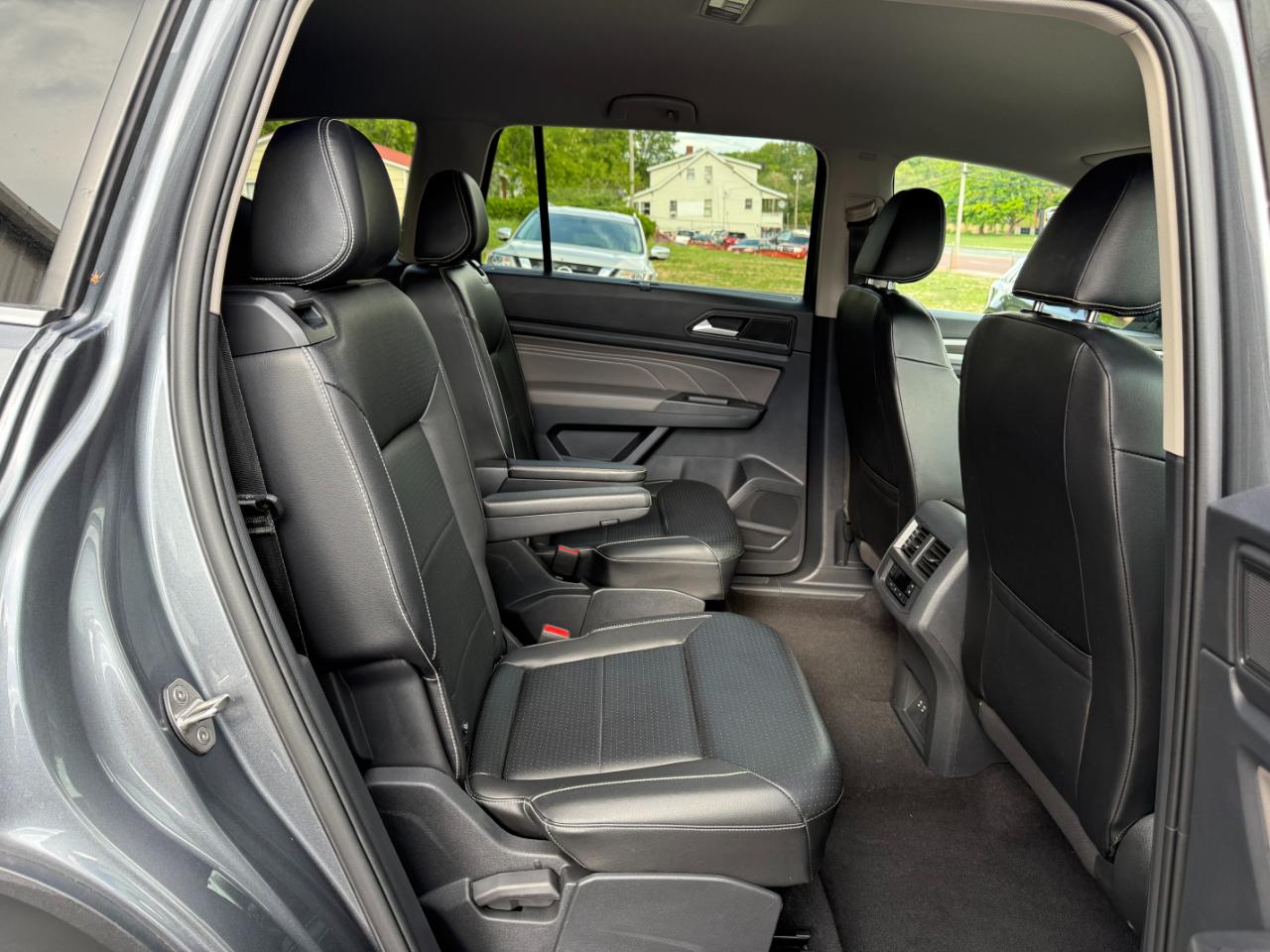 Volkswagen Atlas V6 SE w/Technology 4MOTION 2022