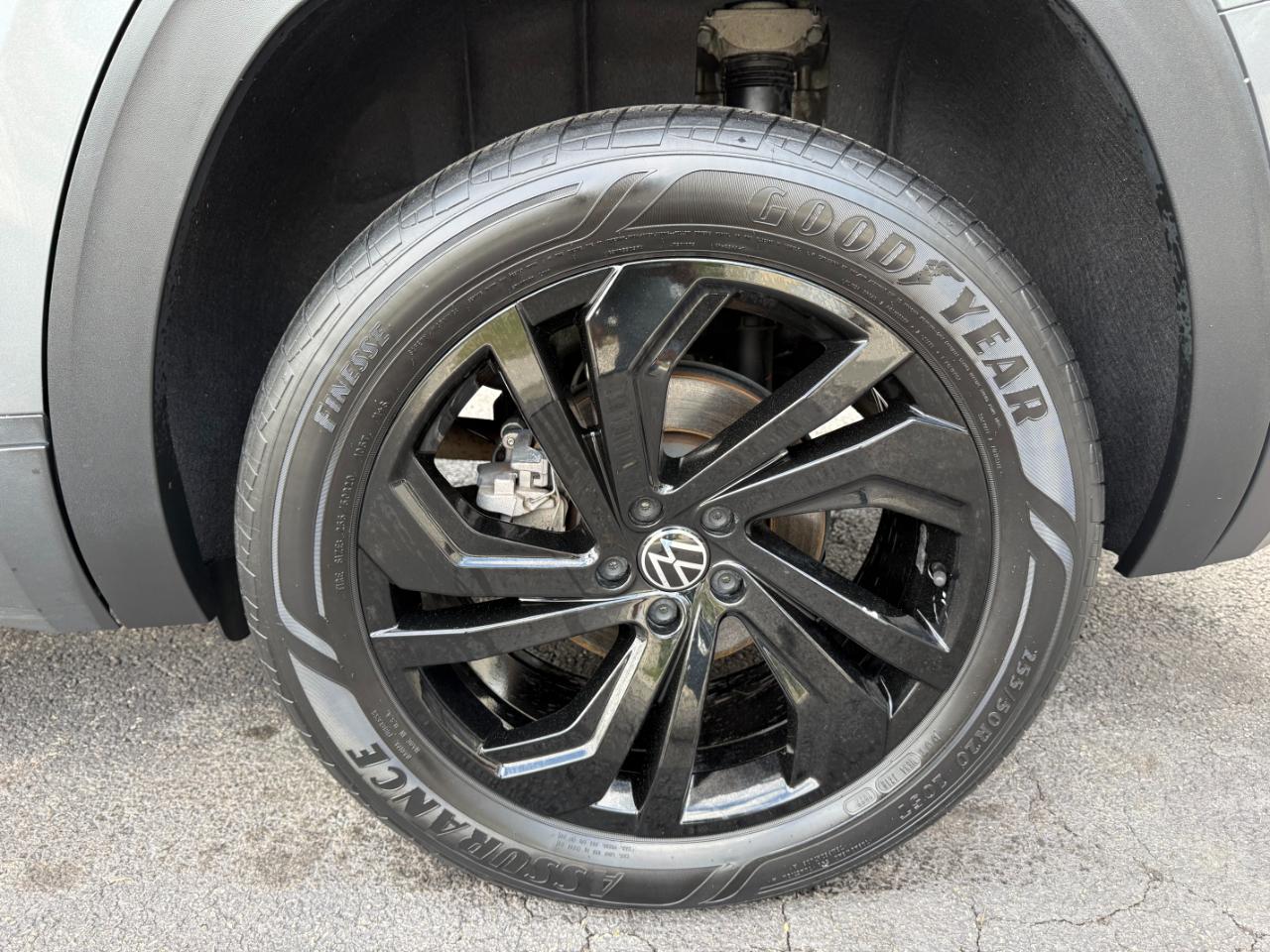 Volkswagen Atlas V6 SE w/Technology 4MOTION 2022