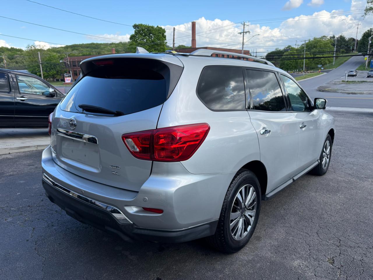 Nissan Pathfinder SL 4WD 2019