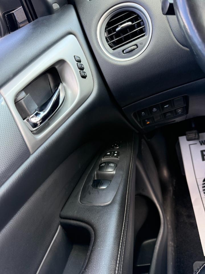 Nissan Pathfinder SL 4WD 2019