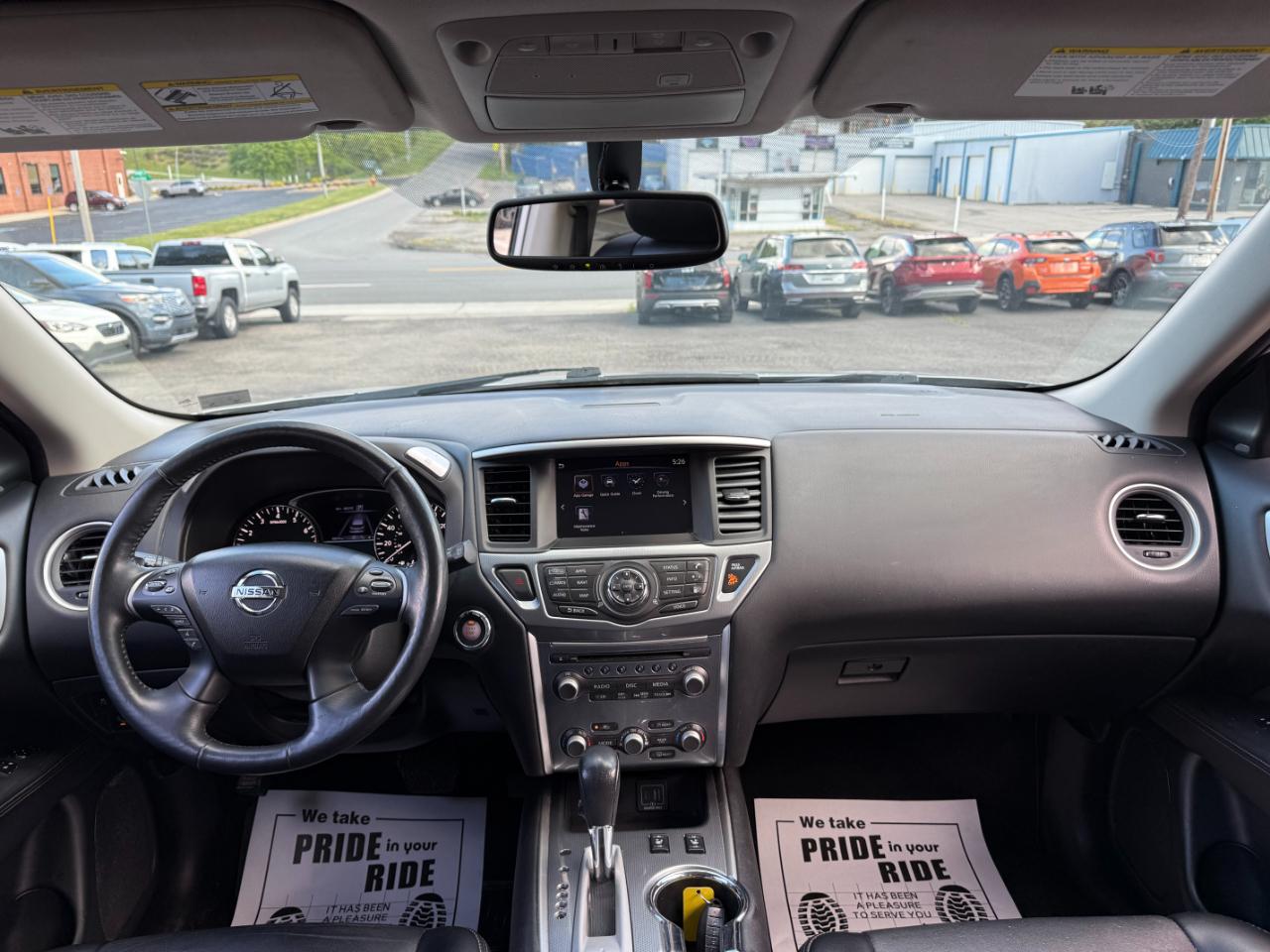 Nissan Pathfinder SL 4WD 2019