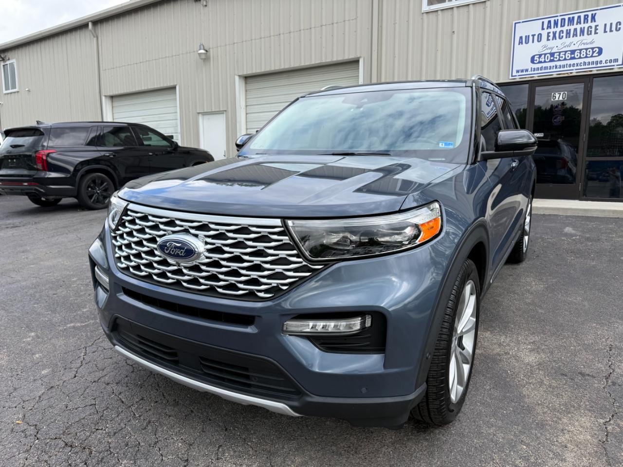 Ford Explorer Platinum AWD 2021