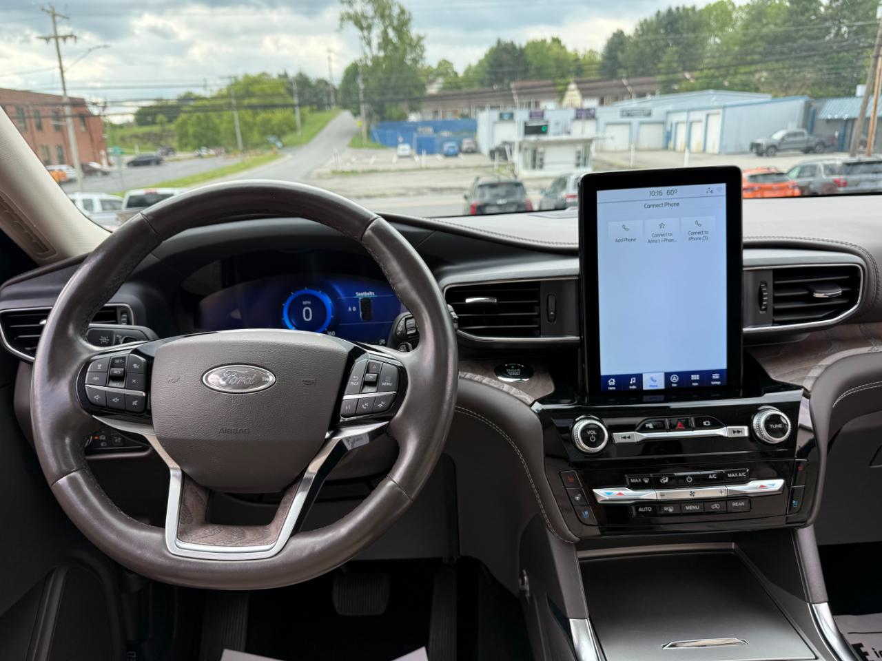 Ford Explorer Platinum AWD 2021