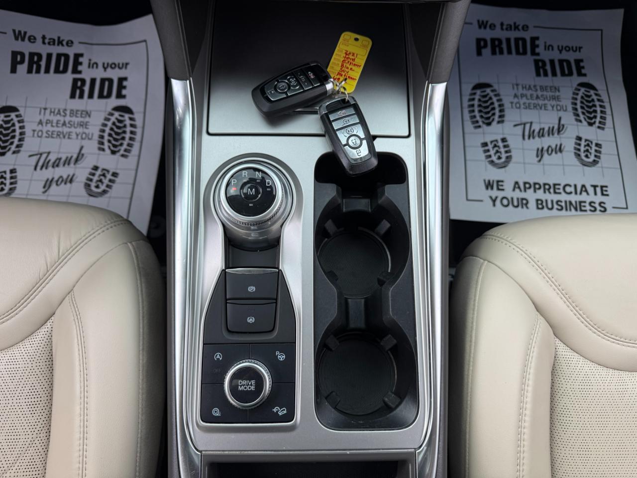 Ford Explorer Platinum AWD 2021