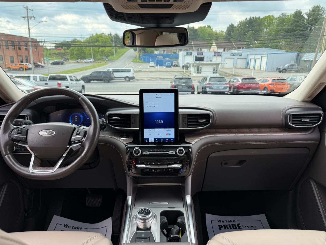 Ford Explorer Platinum AWD 2021