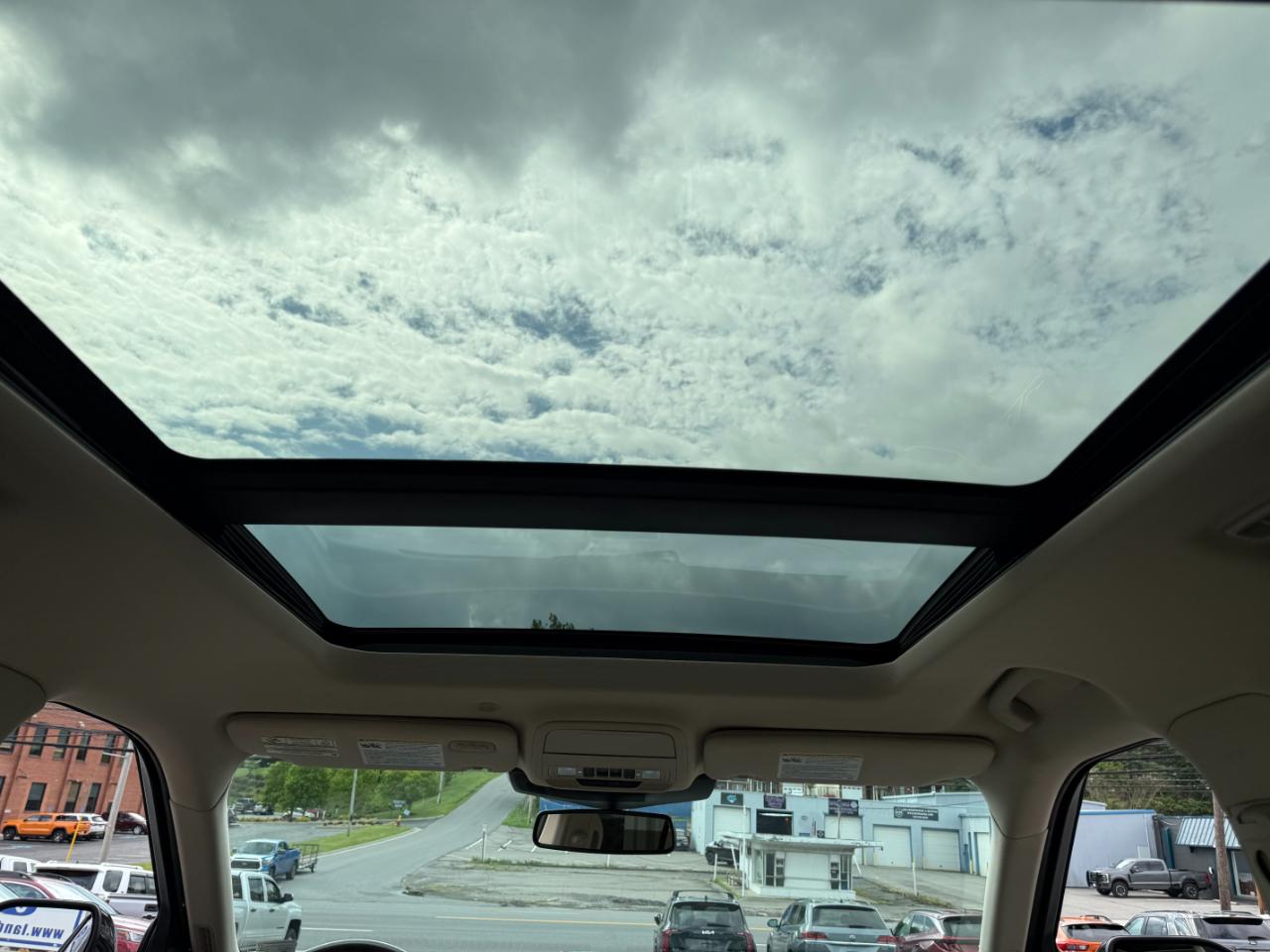 Ford Explorer Platinum AWD 2021