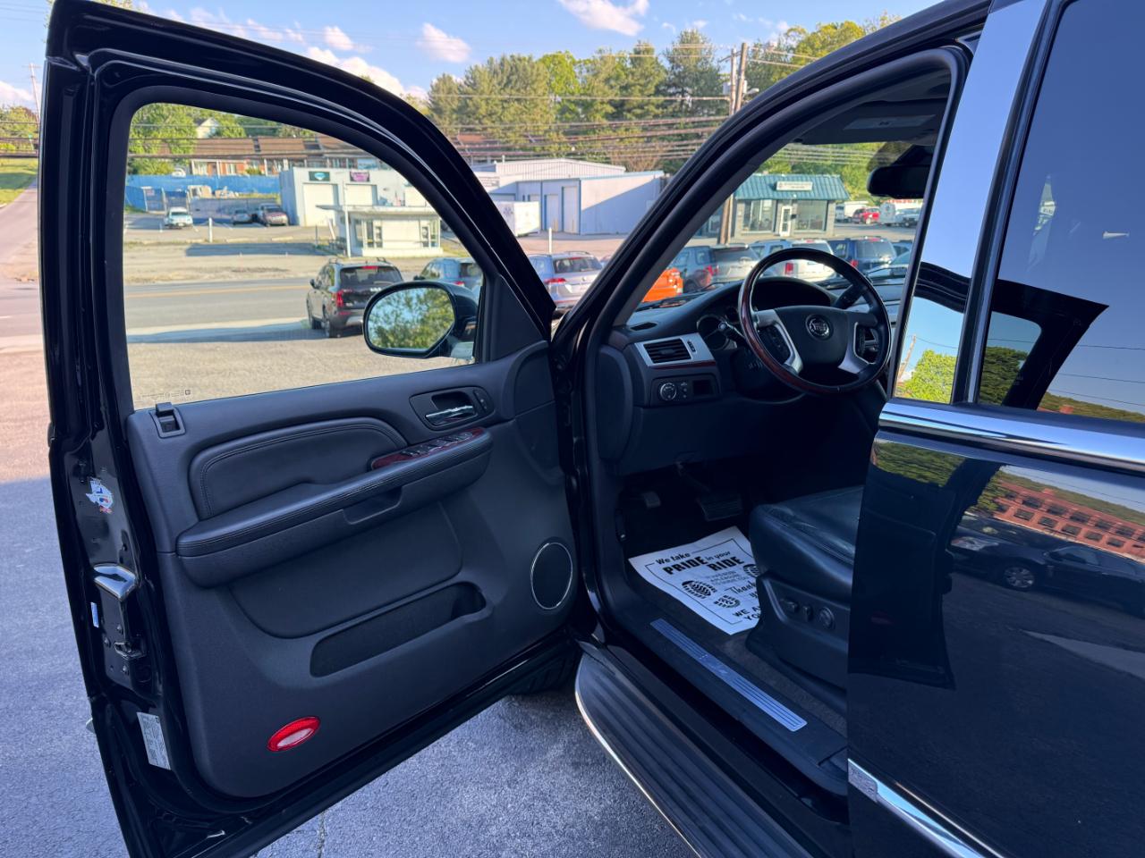 Cadillac Escalade AWD 2009