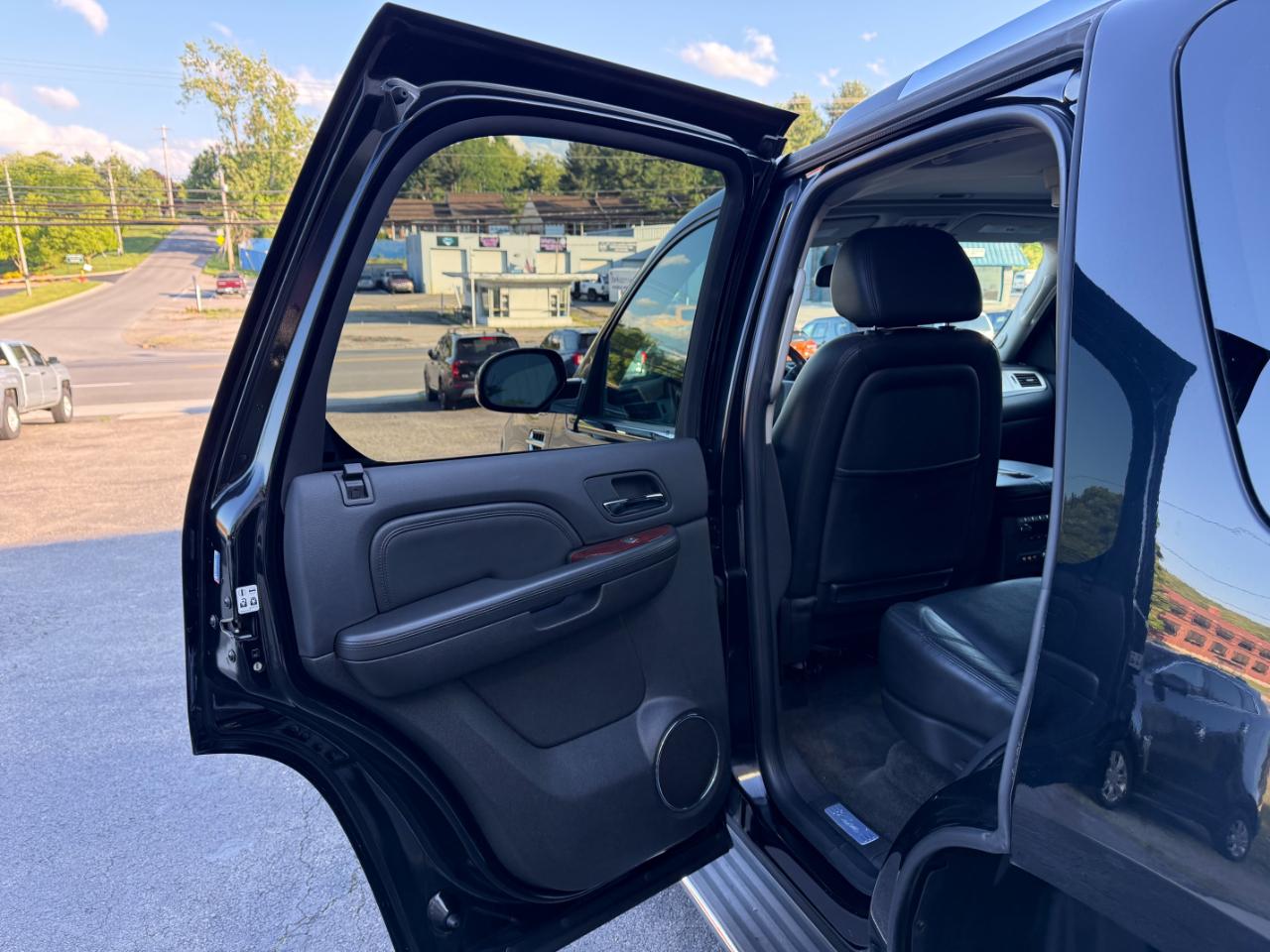 Cadillac Escalade AWD 2009