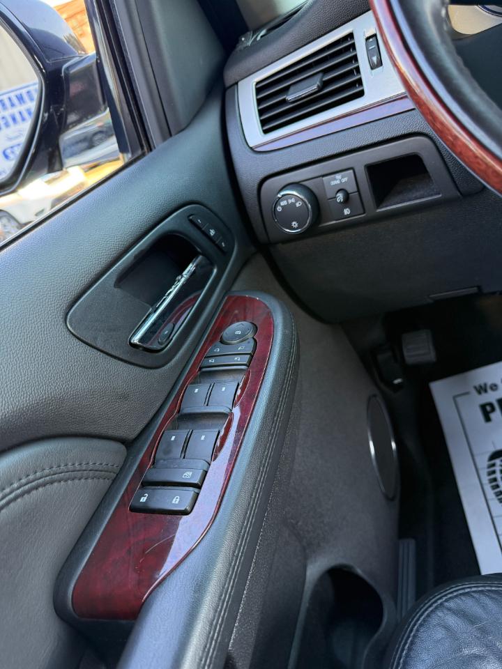 Cadillac Escalade AWD 2009