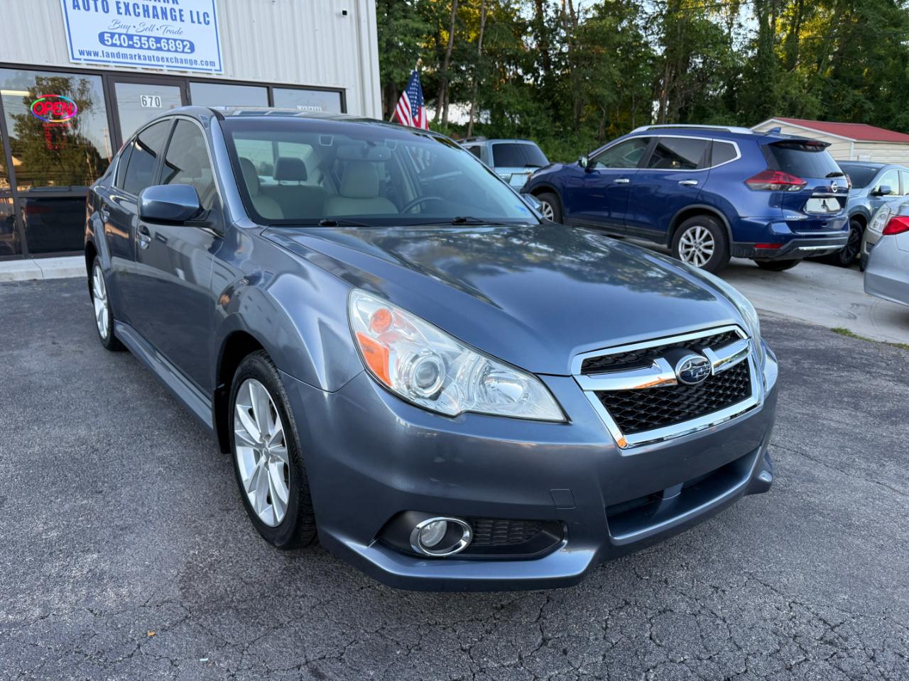 Subaru Legacy 2.5i Limited 2013
