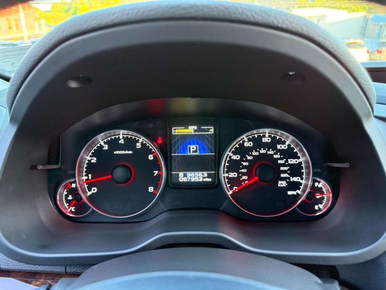 Subaru Legacy 2.5i Limited 2013
