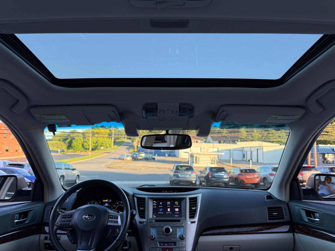 Subaru Legacy 2.5i Limited 2013