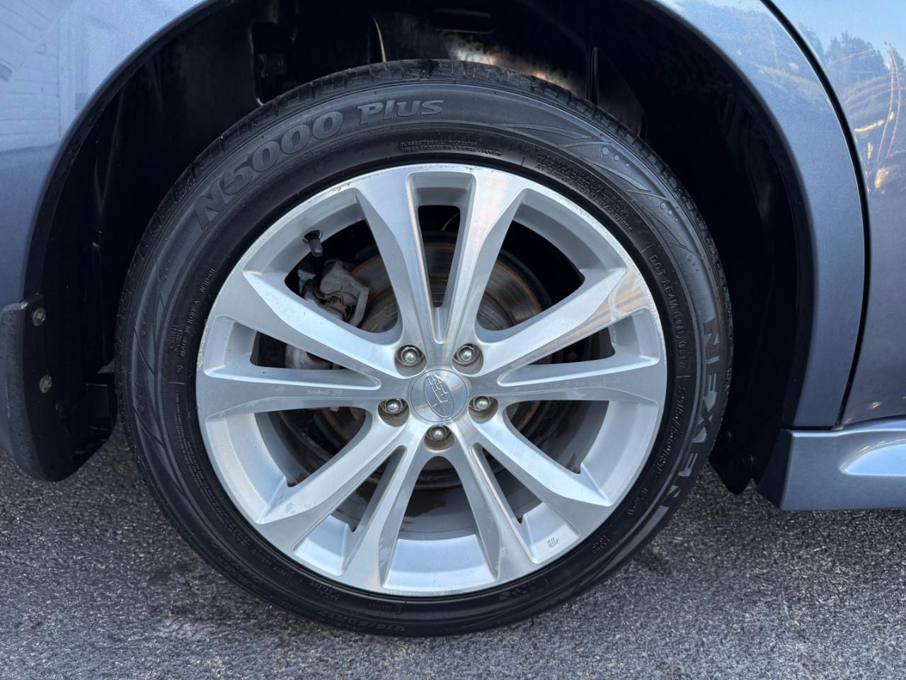 Subaru Legacy 2.5i Limited 2013