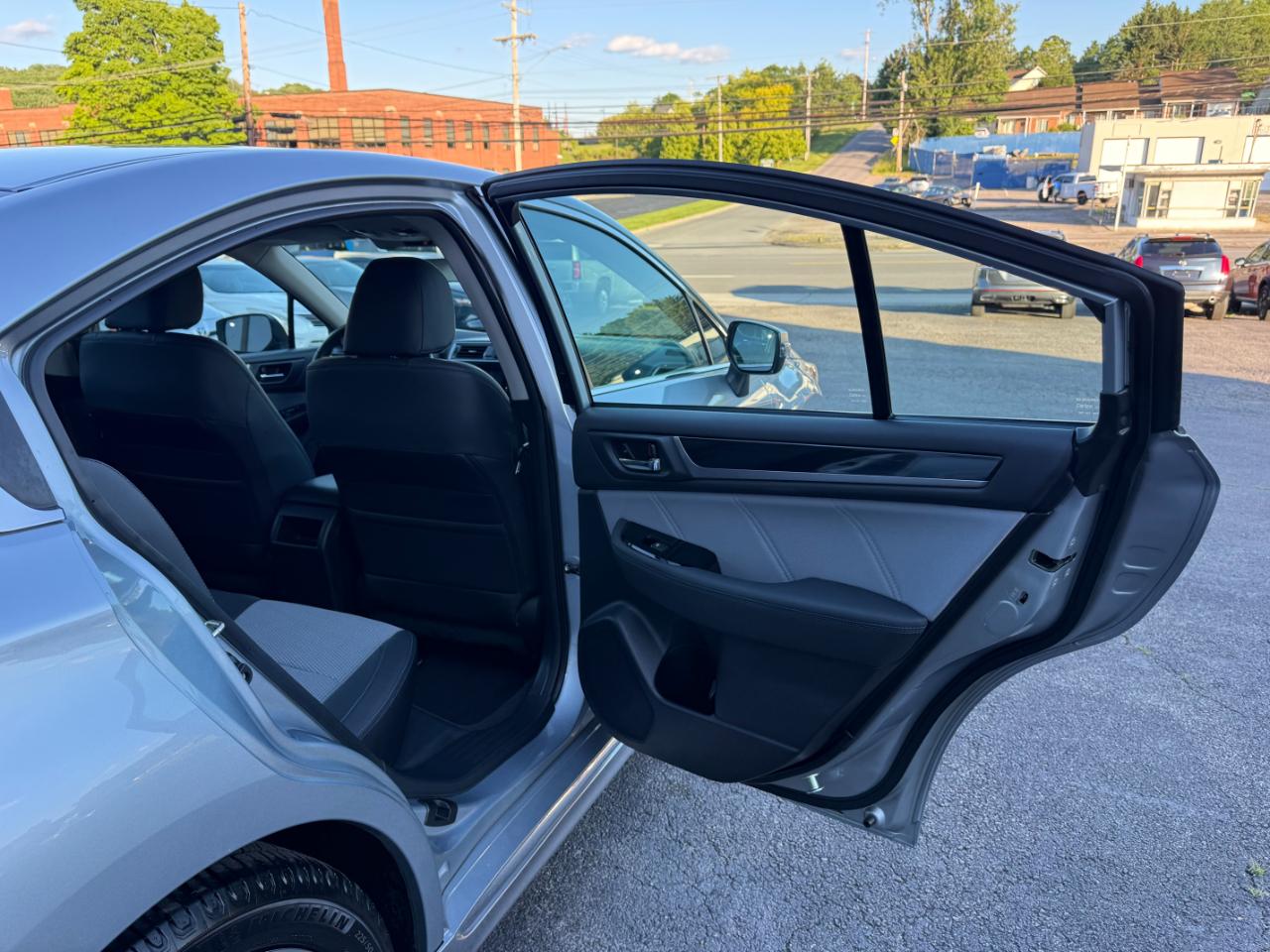 Subaru Legacy 2.5i Sport 2017