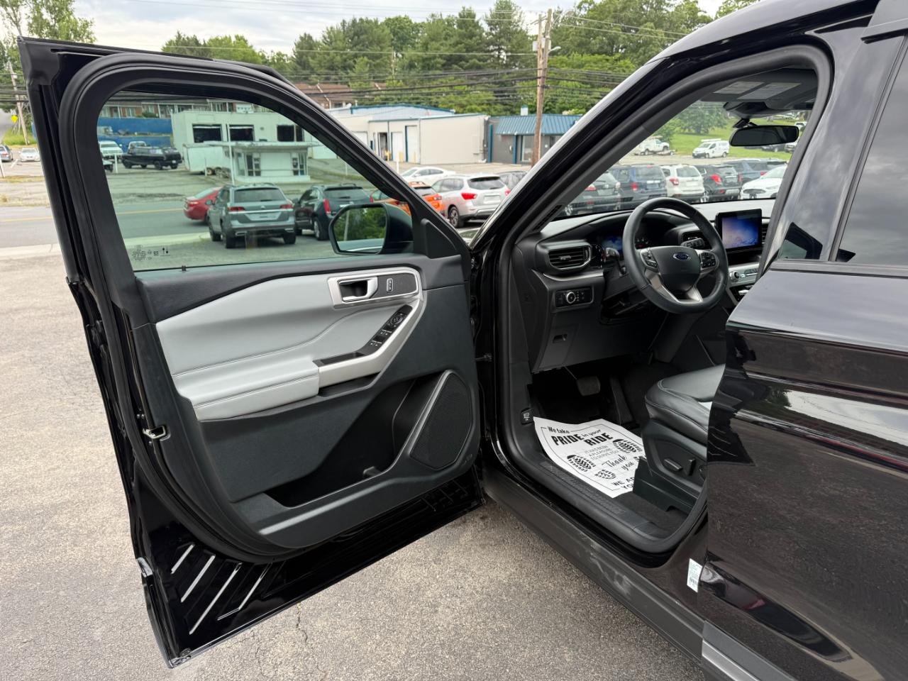 Ford Explorer XLT AWD 2023