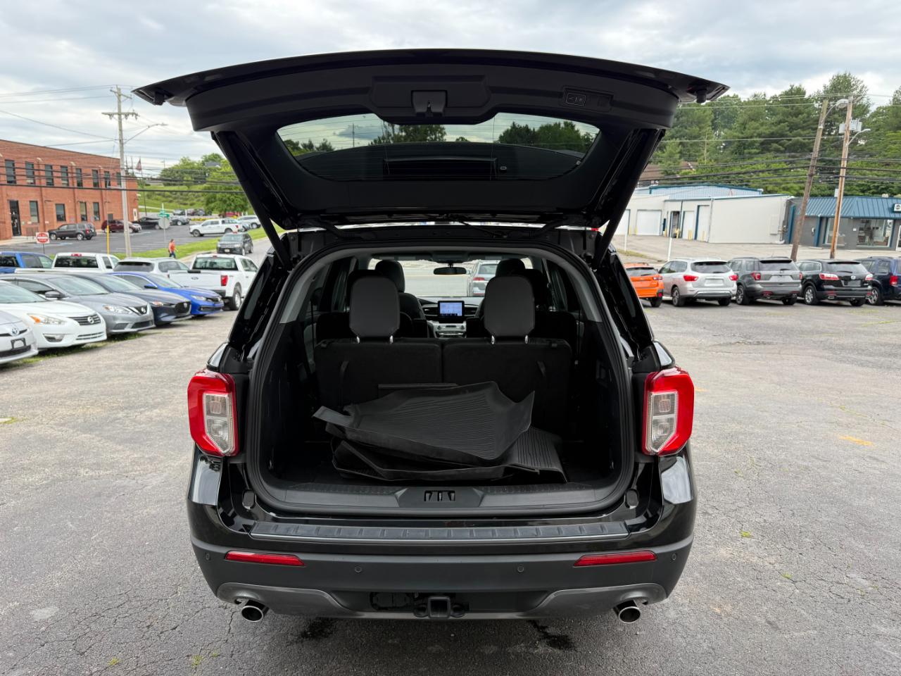 Ford Explorer XLT AWD 2023