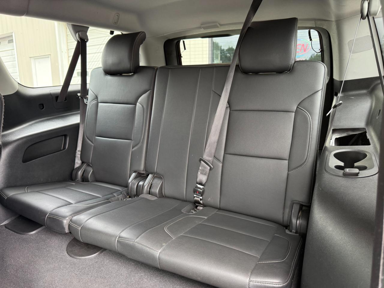 Chevrolet Suburban LT 4WD 2019