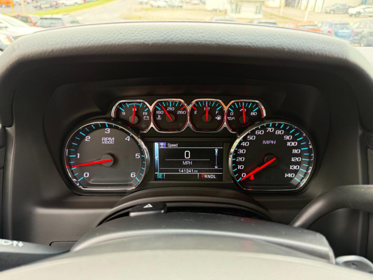 Chevrolet Suburban LT 4WD 2019