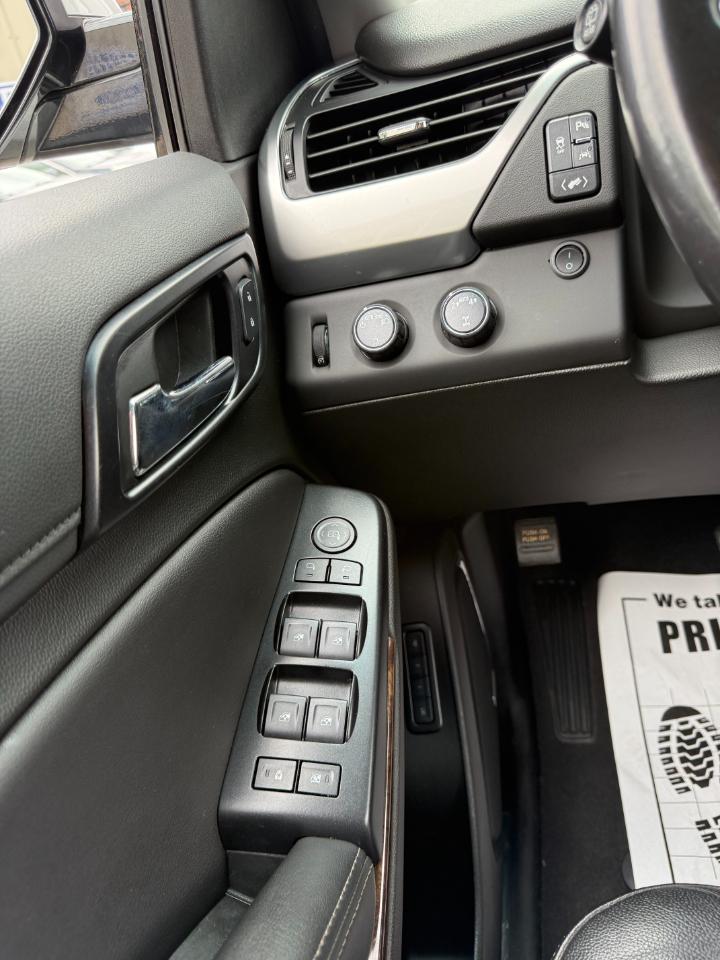Chevrolet Suburban LT 4WD 2019