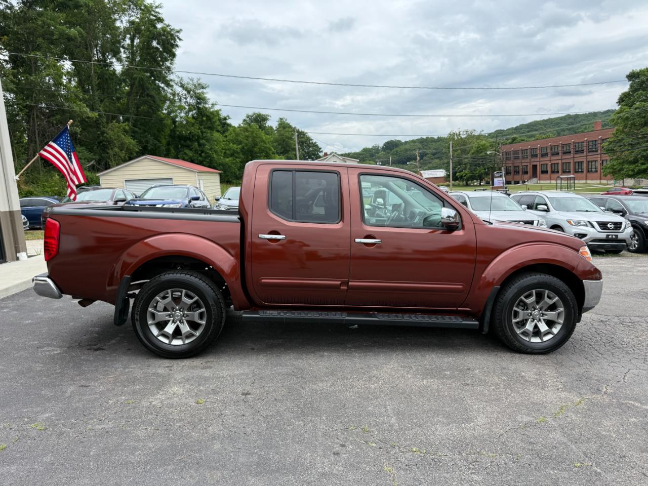 Nissan Frontier SL Crew Cab 5AT 4WD 2018