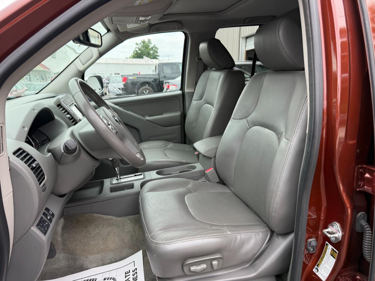 Nissan Frontier SL Crew Cab 5AT 4WD 2018