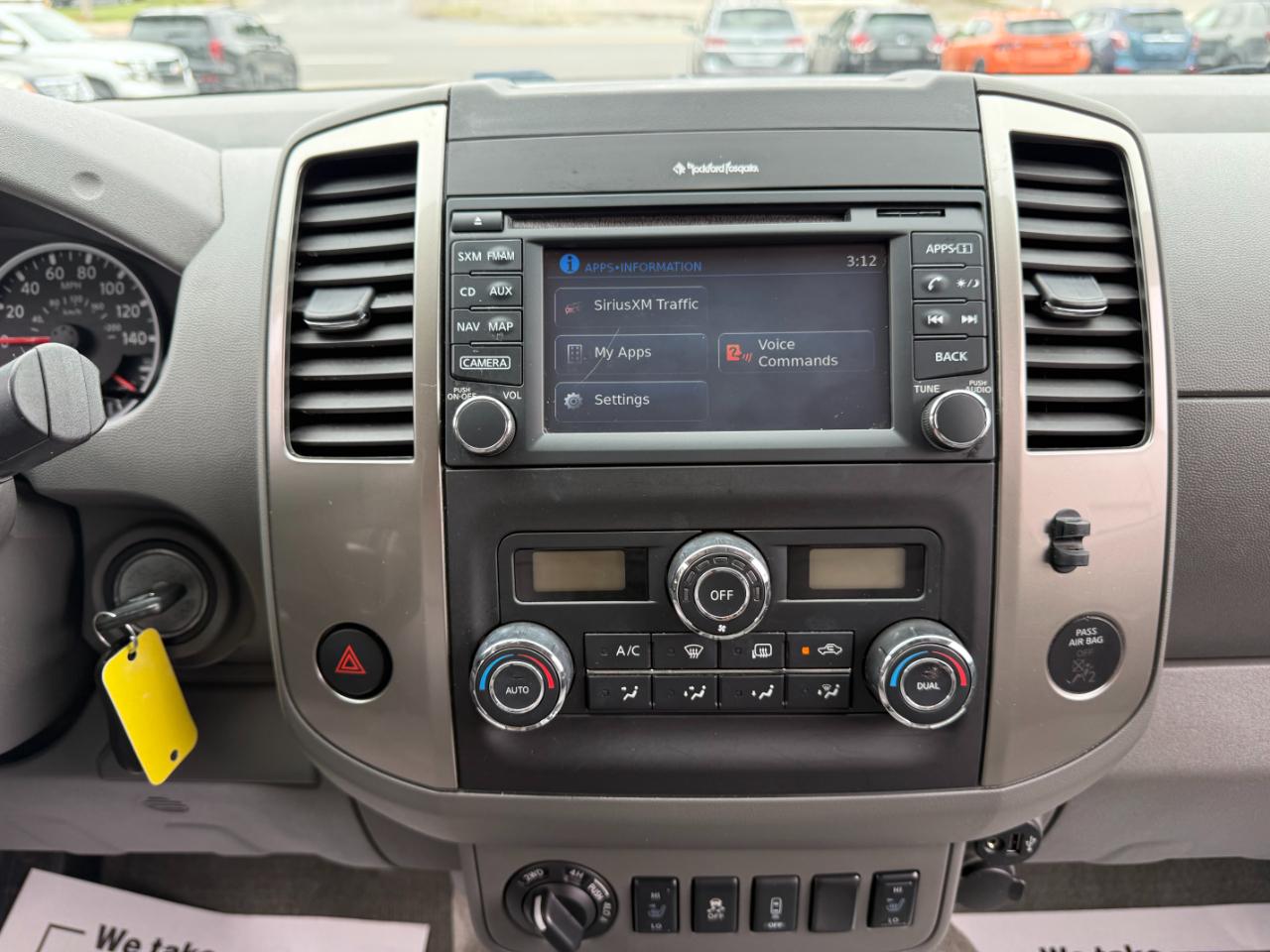 Nissan Frontier SL Crew Cab 5AT 4WD 2018