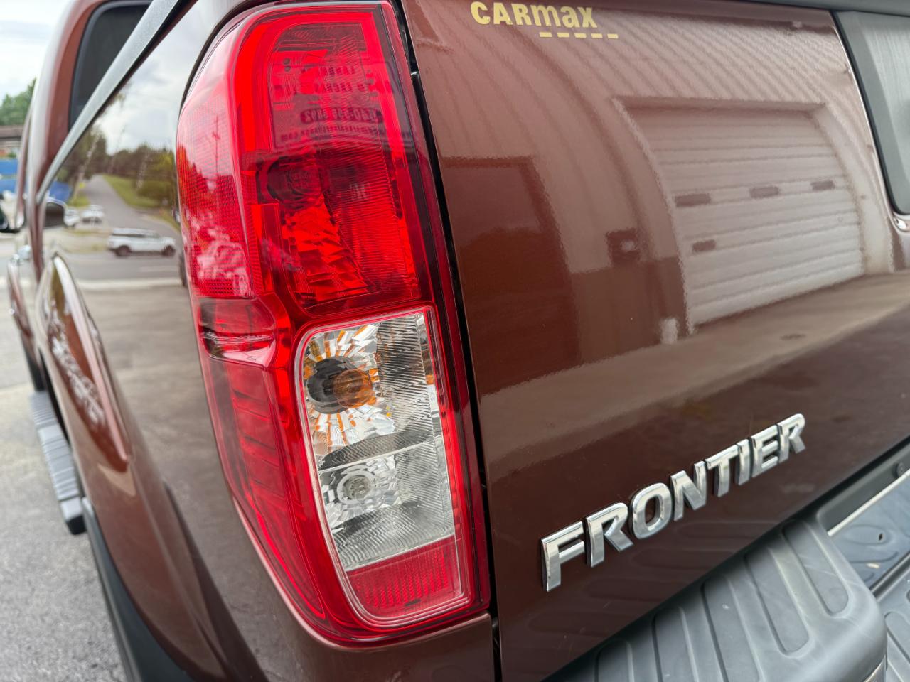 Nissan Frontier SL Crew Cab 5AT 4WD 2018