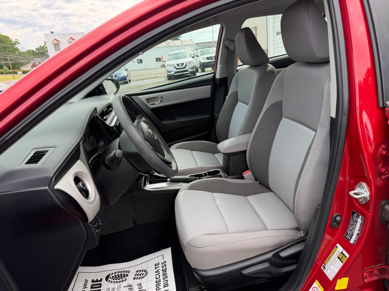 Toyota Corolla LE 2019