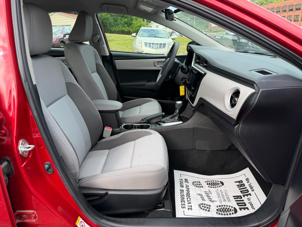 Toyota Corolla LE 2019