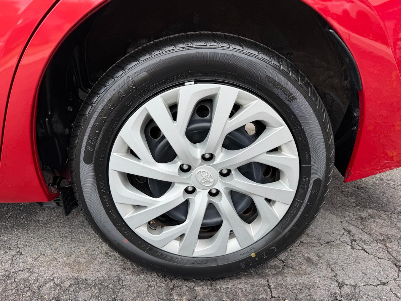Toyota Corolla LE 2019
