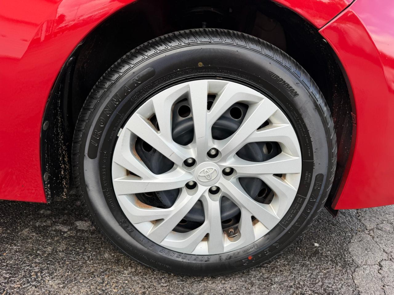 Toyota Corolla LE 2019