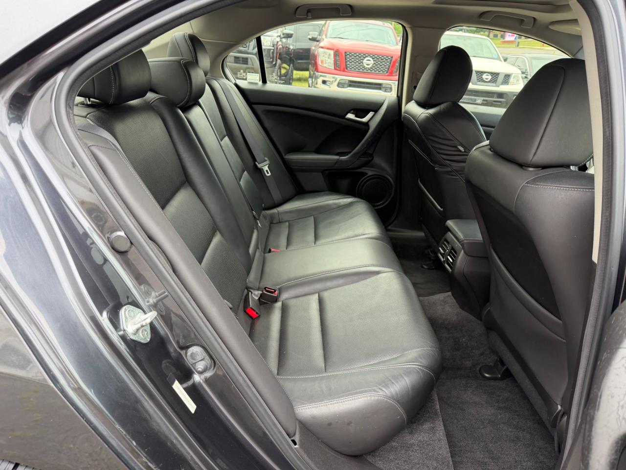 Acura TSX 5-speed AT 2012